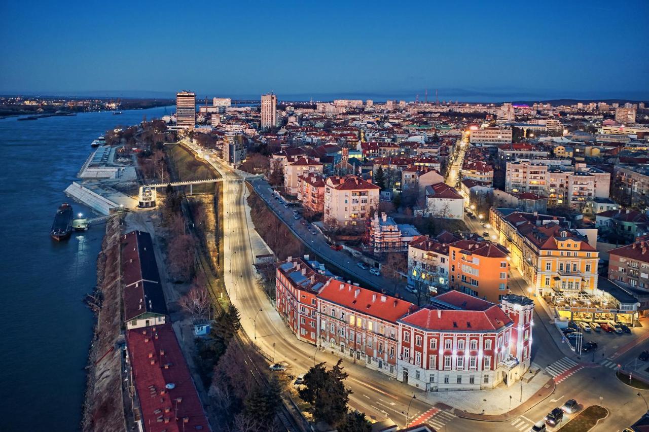 Old Town City Center Apartment Ruse Eksteriør billede