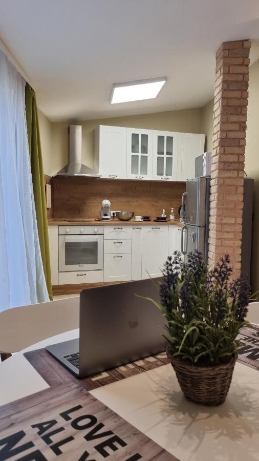 Old Town City Center Apartment Ruse Eksteriør billede